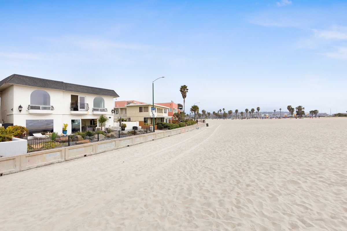 Beachfront homes boardwalk