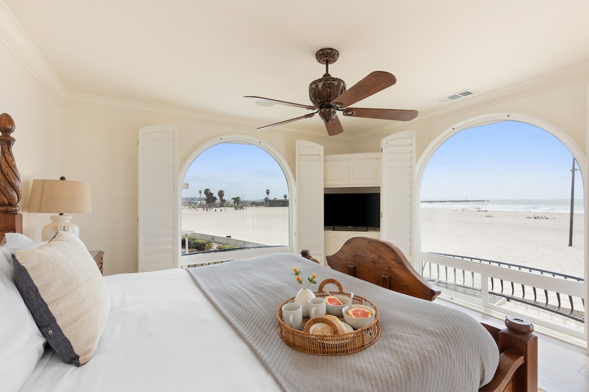 Beachfront deck